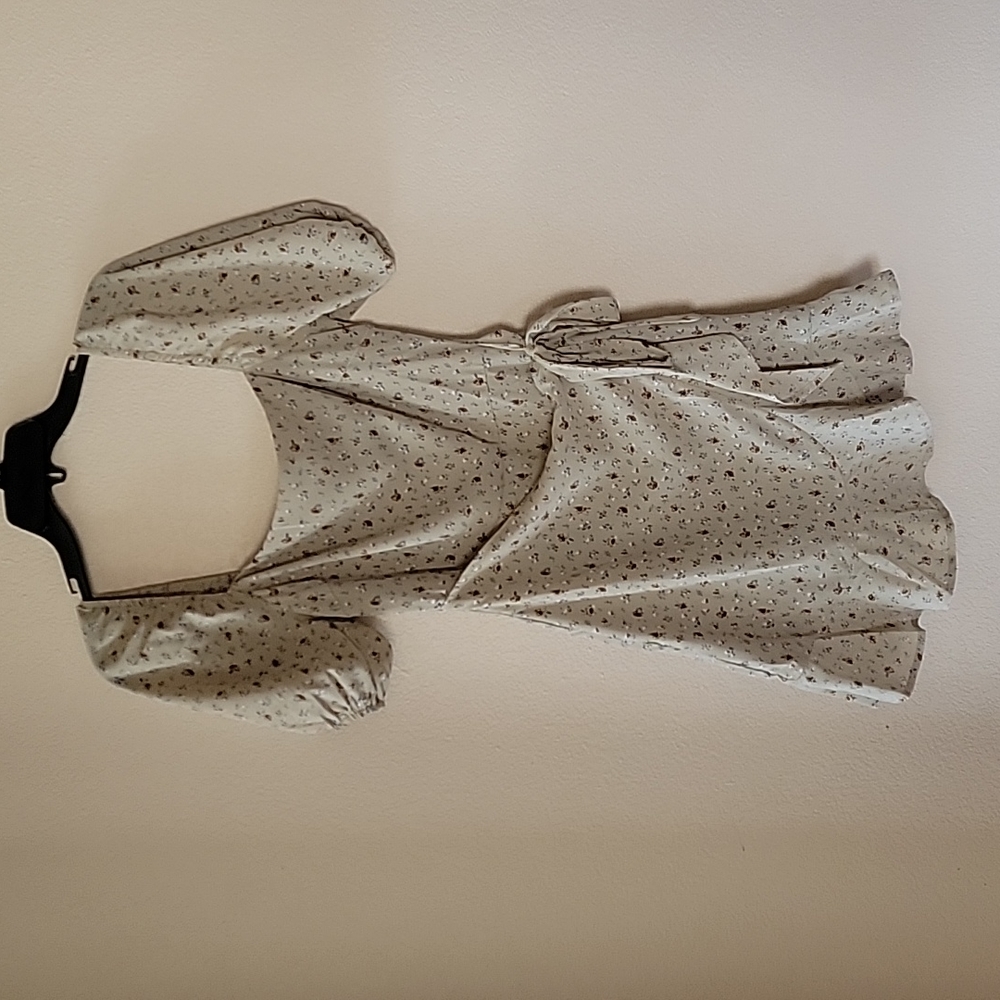 Dolls kill, Small, floral